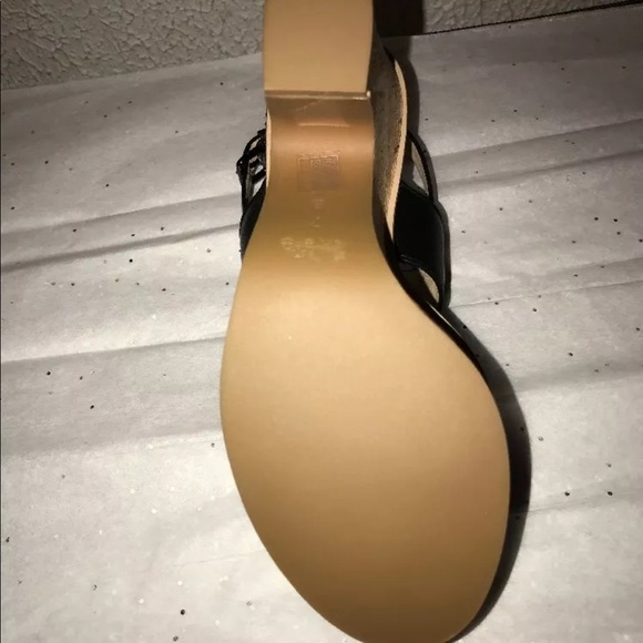 New Coach Quartz Soft Millet Leather Size 9. - Picture 6 of 8